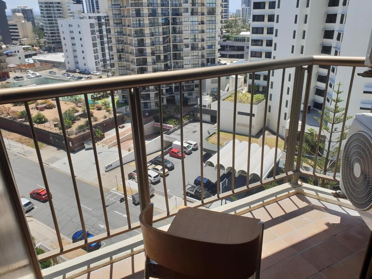 Surfers Holiday Apartments 黄金海岸 外观 照片