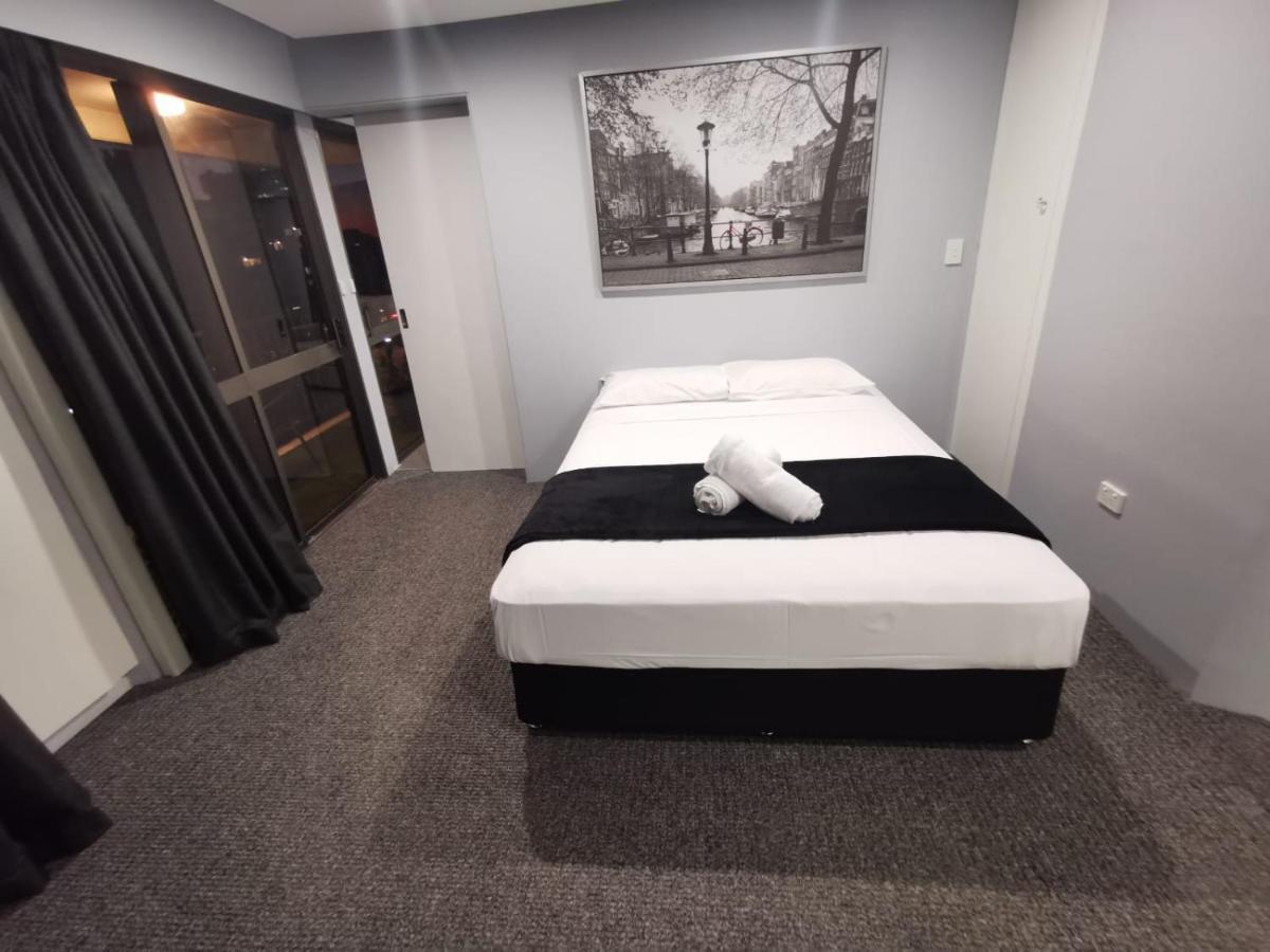 Surfers Holiday Apartments 黄金海岸 外观 照片