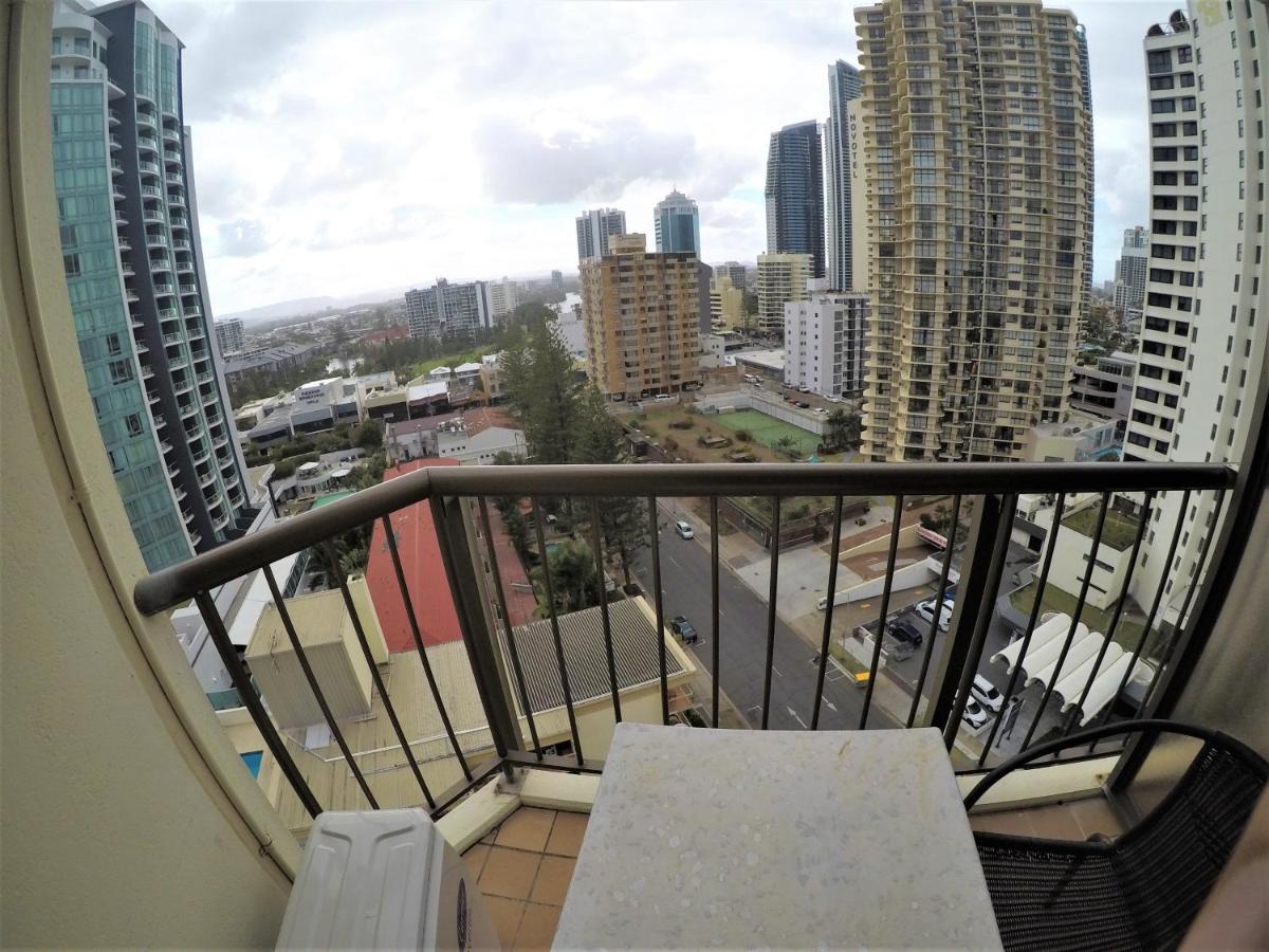 Surfers Holiday Apartments 黄金海岸 外观 照片