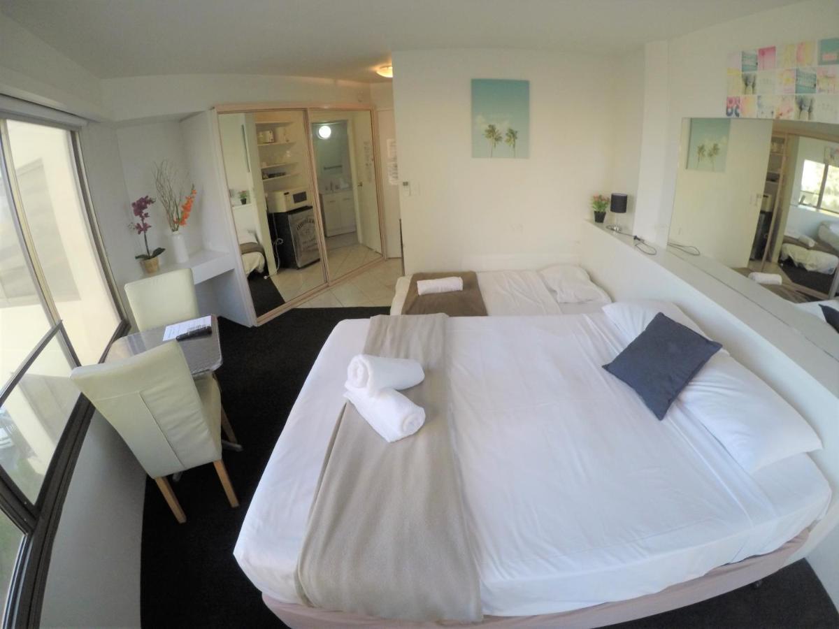 Surfers Holiday Apartments 黄金海岸 外观 照片
