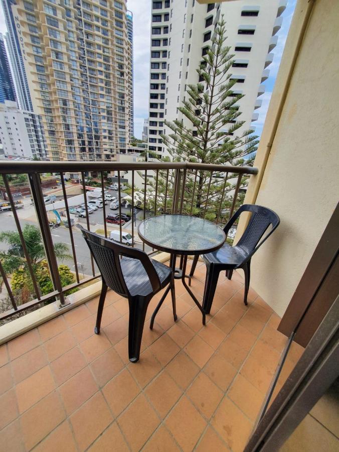 Surfers Holiday Apartments 黄金海岸 外观 照片
